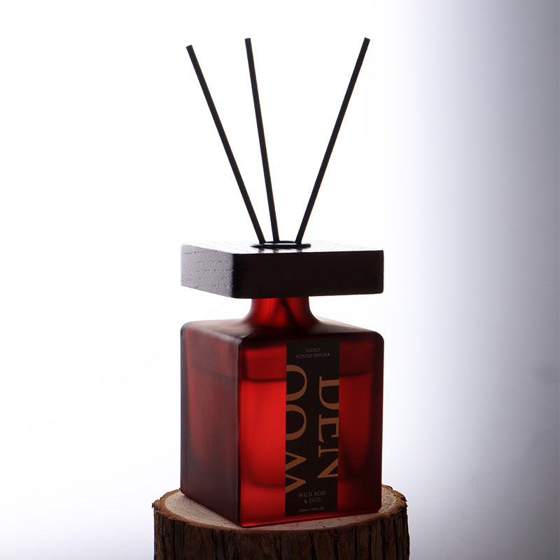 Rosy Oud Reed Diffuser